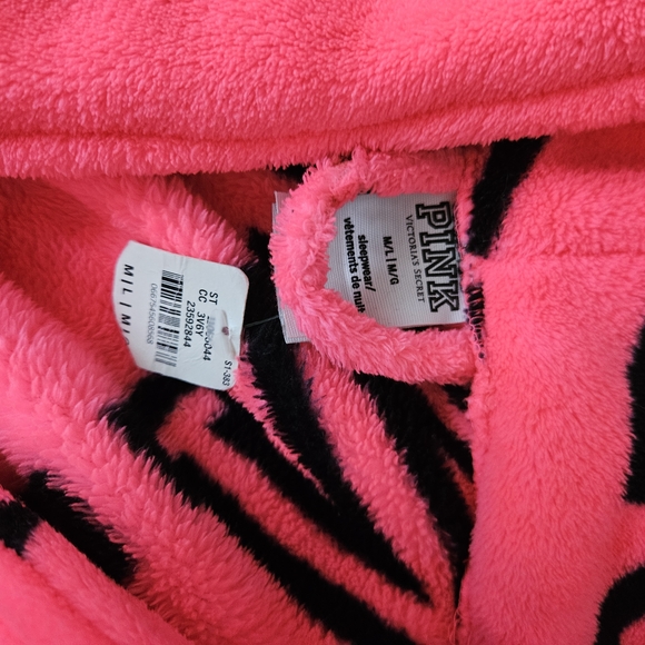 Victoria Secret PINK Robe - Picture 2 of 5